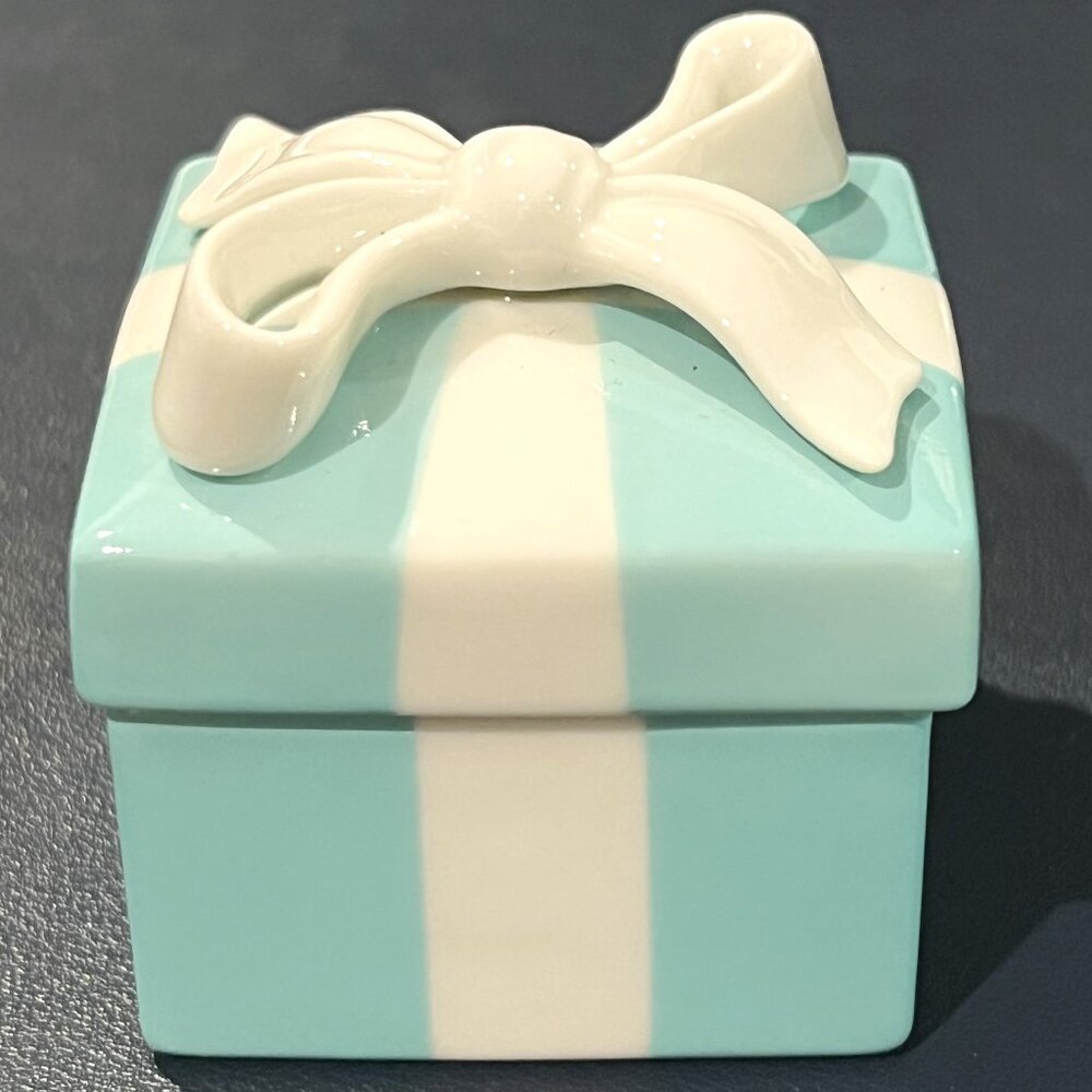 Tiffany & Co. Porcelain Mini Bow Trinket Gift Box
